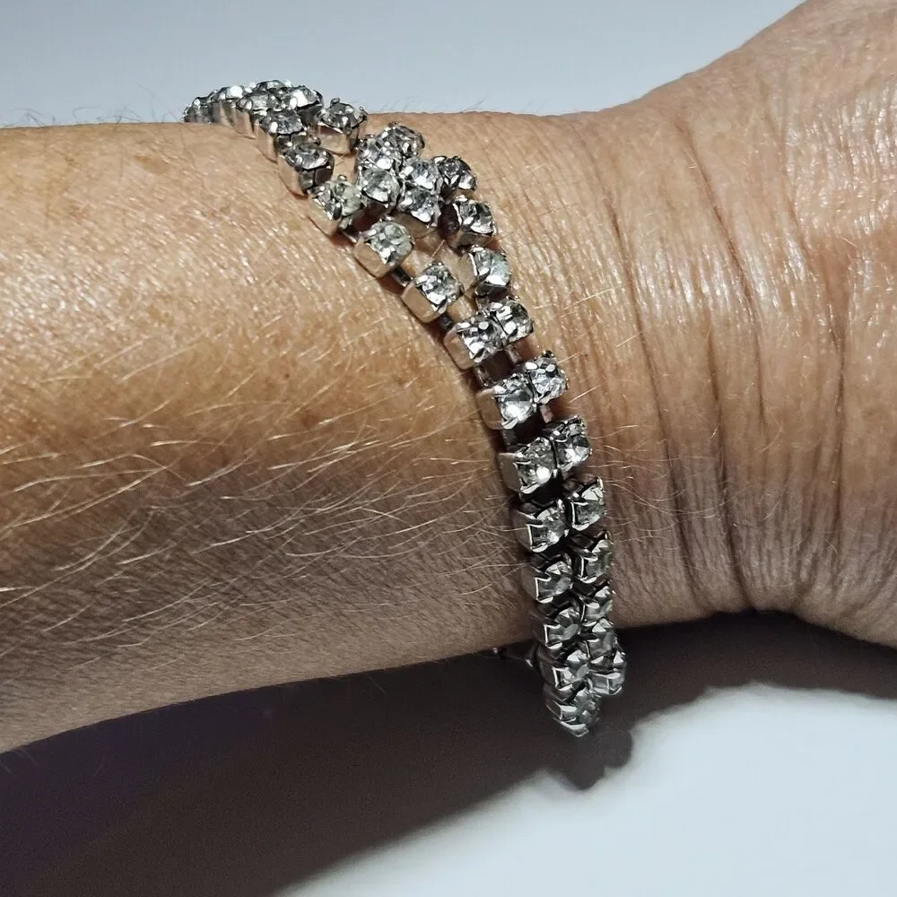 Silver Tone Vintage Clear Rhinestone Bracelet 6.75